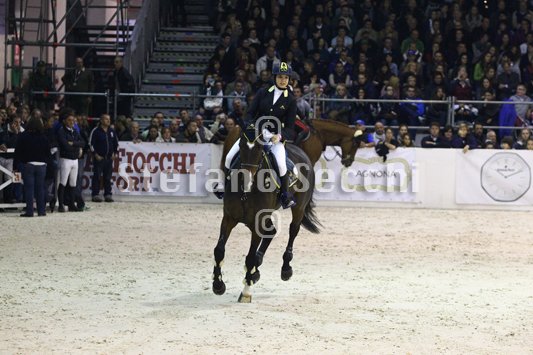 ARIOLDI F_XX_MILANO_2010_SS3_2129.jpg